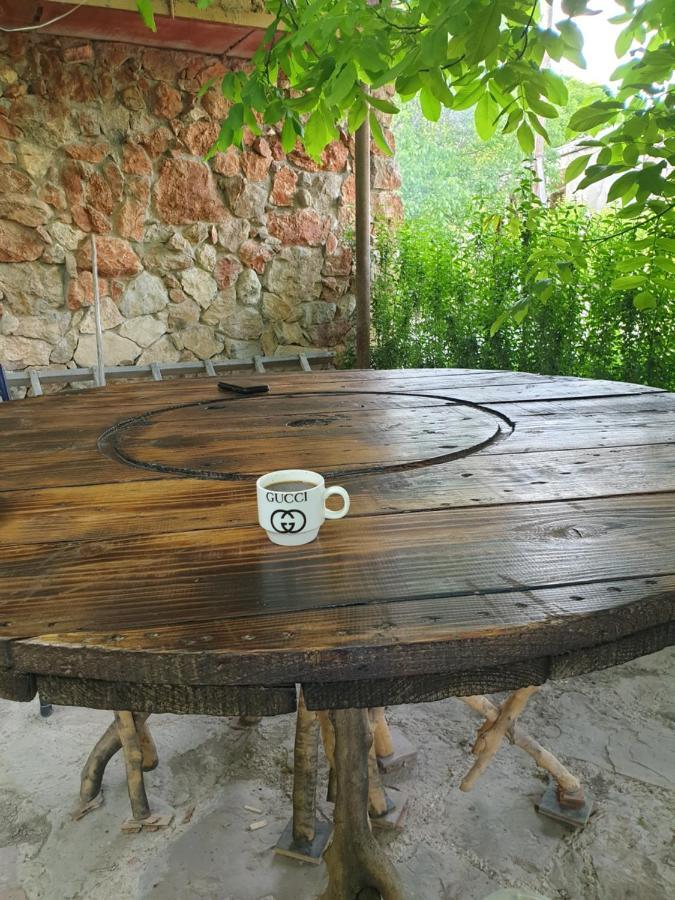 Areni House B&B Bagian luar foto